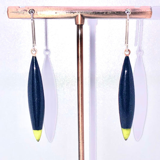 Petal Earrings-Bluish Black